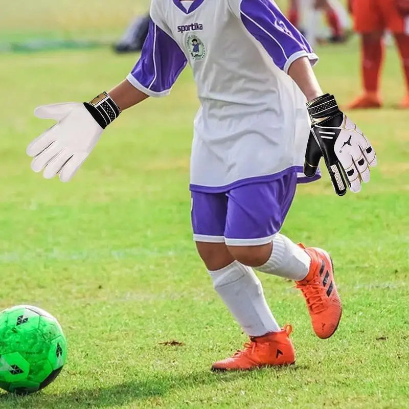 Junior Soccer Goalkeeper Gloves